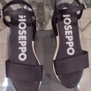 Black Women's Sandals